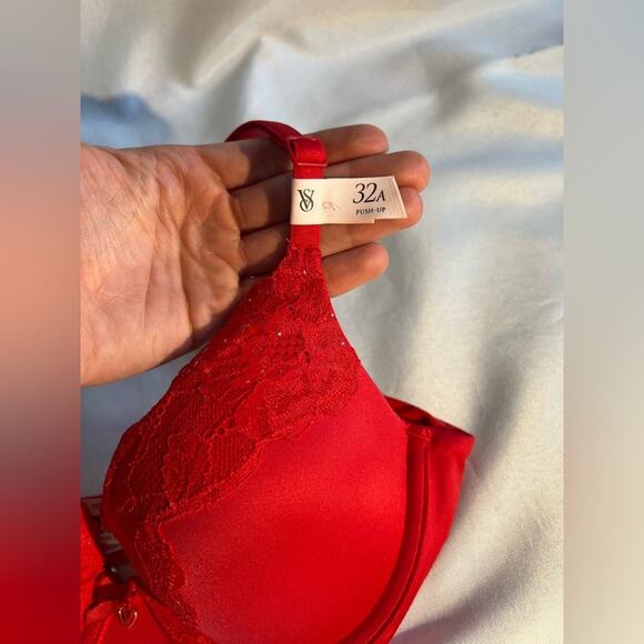 Victoria’s Secret Lace-Trim Push-Up Perfect Shape Bra in Lipstick Red, size 32A - Picture 5 of 8
